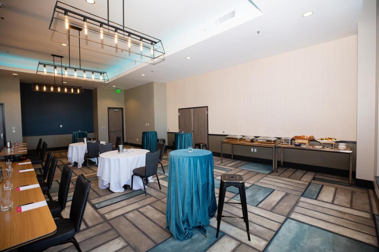 Indigo Seattle Waterfront Place By Ihg