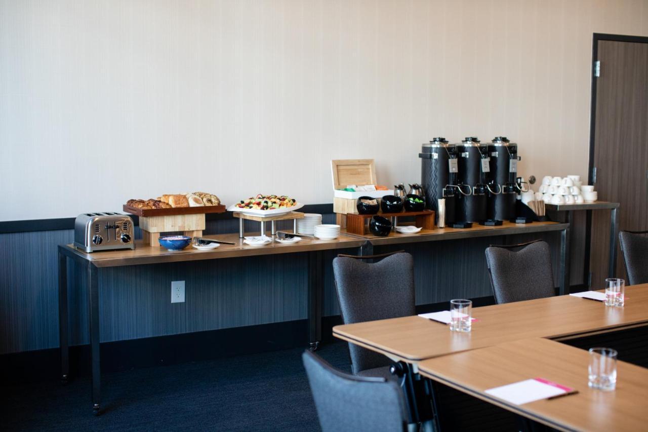 Hotel Indigo Seattle Waterfront Place By Ihg Everett