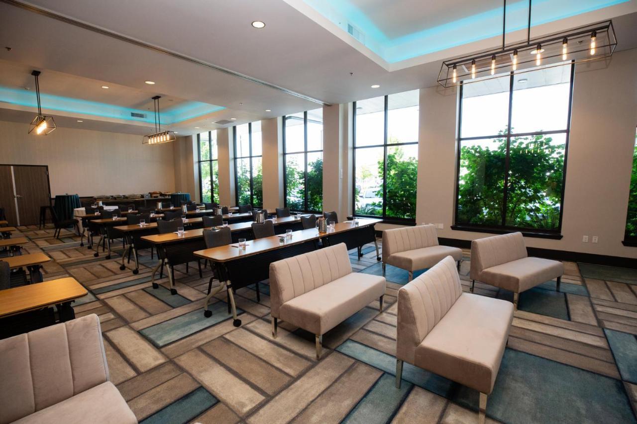Hotel Indigo Seattle Waterfront Place By Ihg 4*